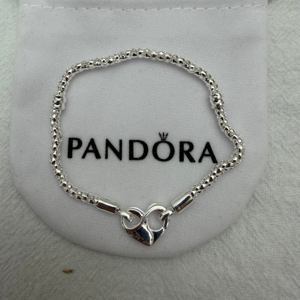 Pandora Moments Studded Chain Bracelet Size 7.5 Wrist Size 6.7 in - Picture 5 of 8